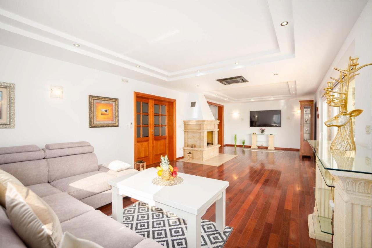 Luxury Villa Ivana 玛里纳 外观 照片