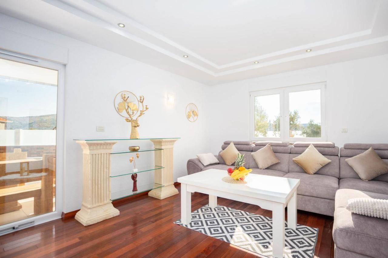 Luxury Villa Ivana 玛里纳 外观 照片