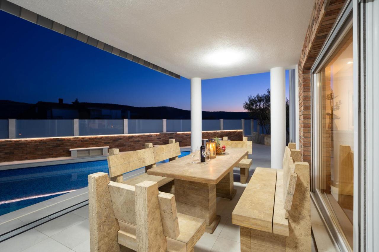 Luxury Villa Ivana 玛里纳 外观 照片